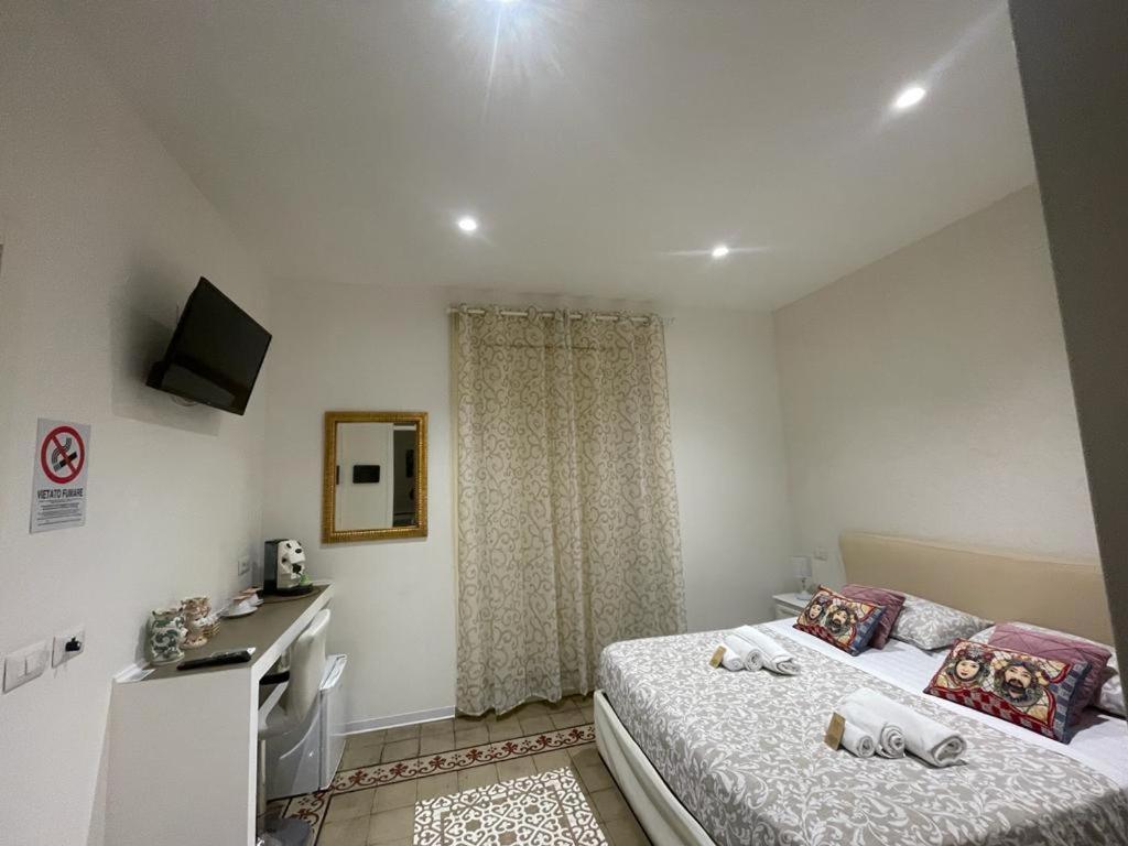Sleep Inn Catania Rooms - Affittacamere Bagian luar foto