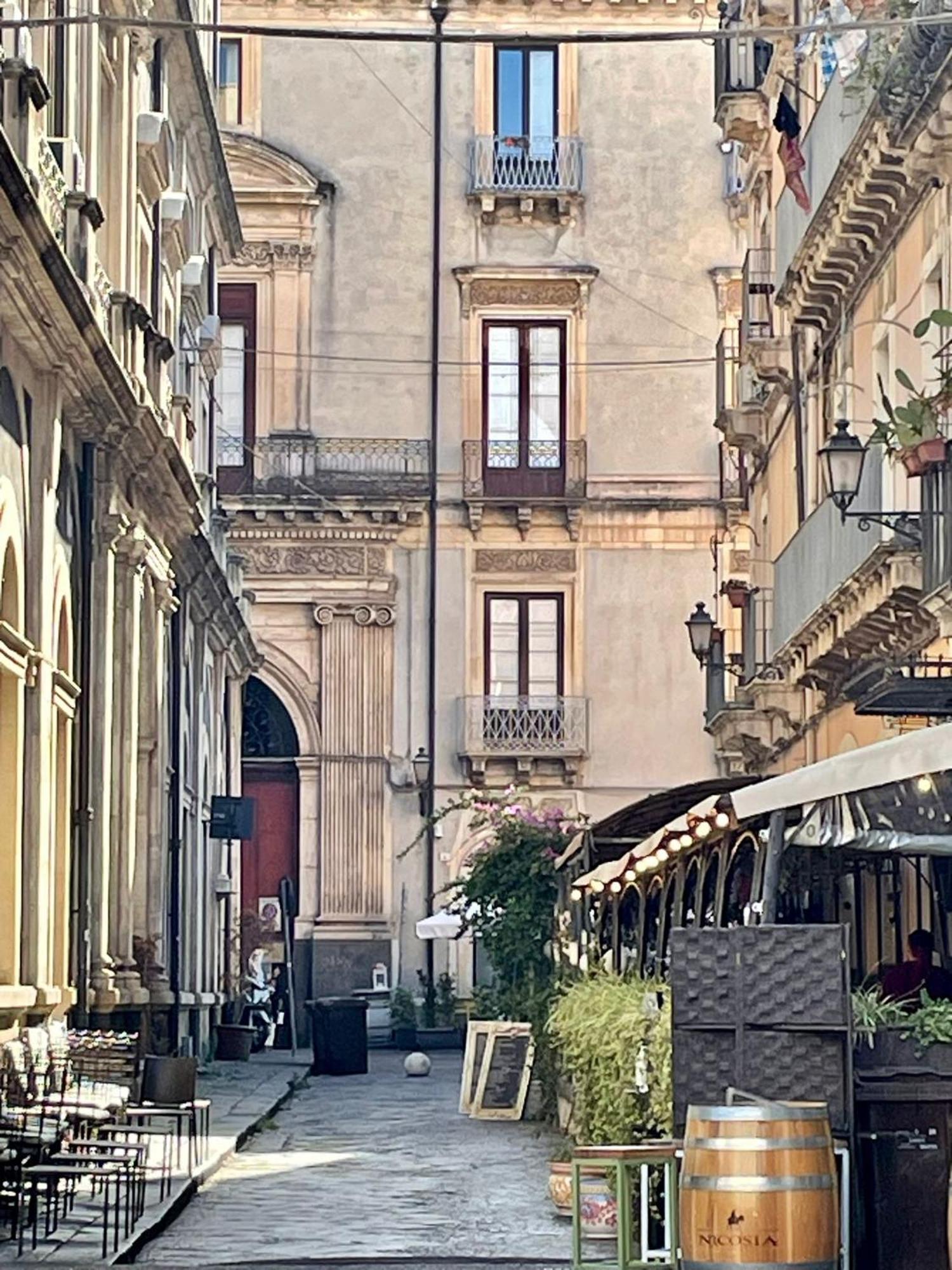 Sleep Inn Catania Rooms - Affittacamere Bagian luar foto