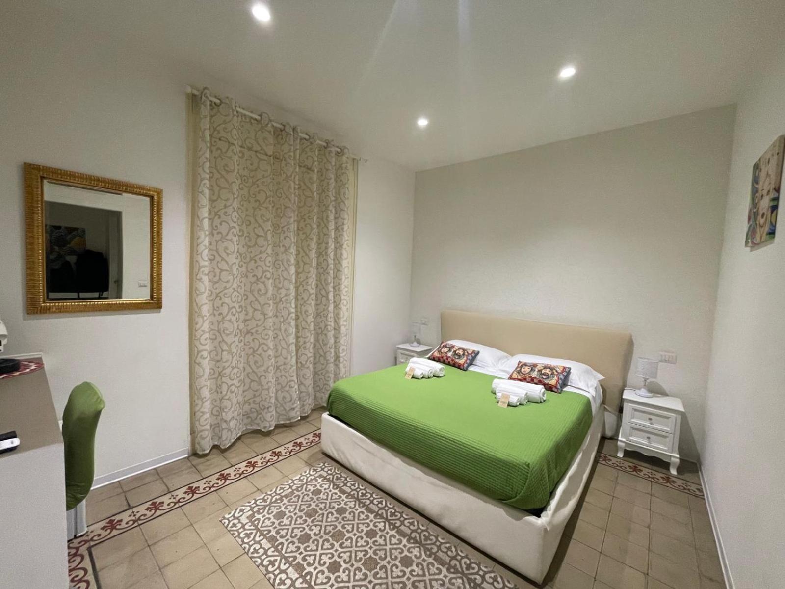 Sleep Inn Catania Rooms - Affittacamere Bagian luar foto