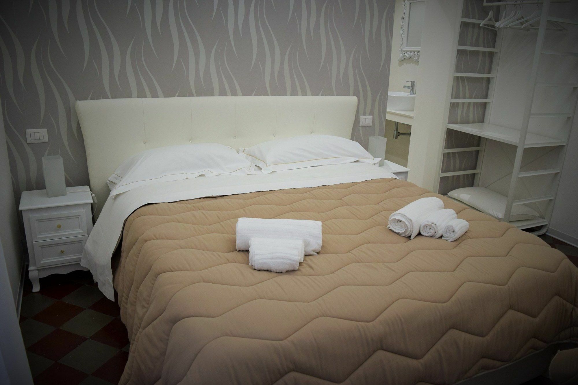 Sleep Inn Catania Rooms - Affittacamere Bagian luar foto
